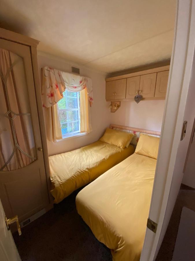 “Ty Hir Caravan” Moelfre Bagian luar foto